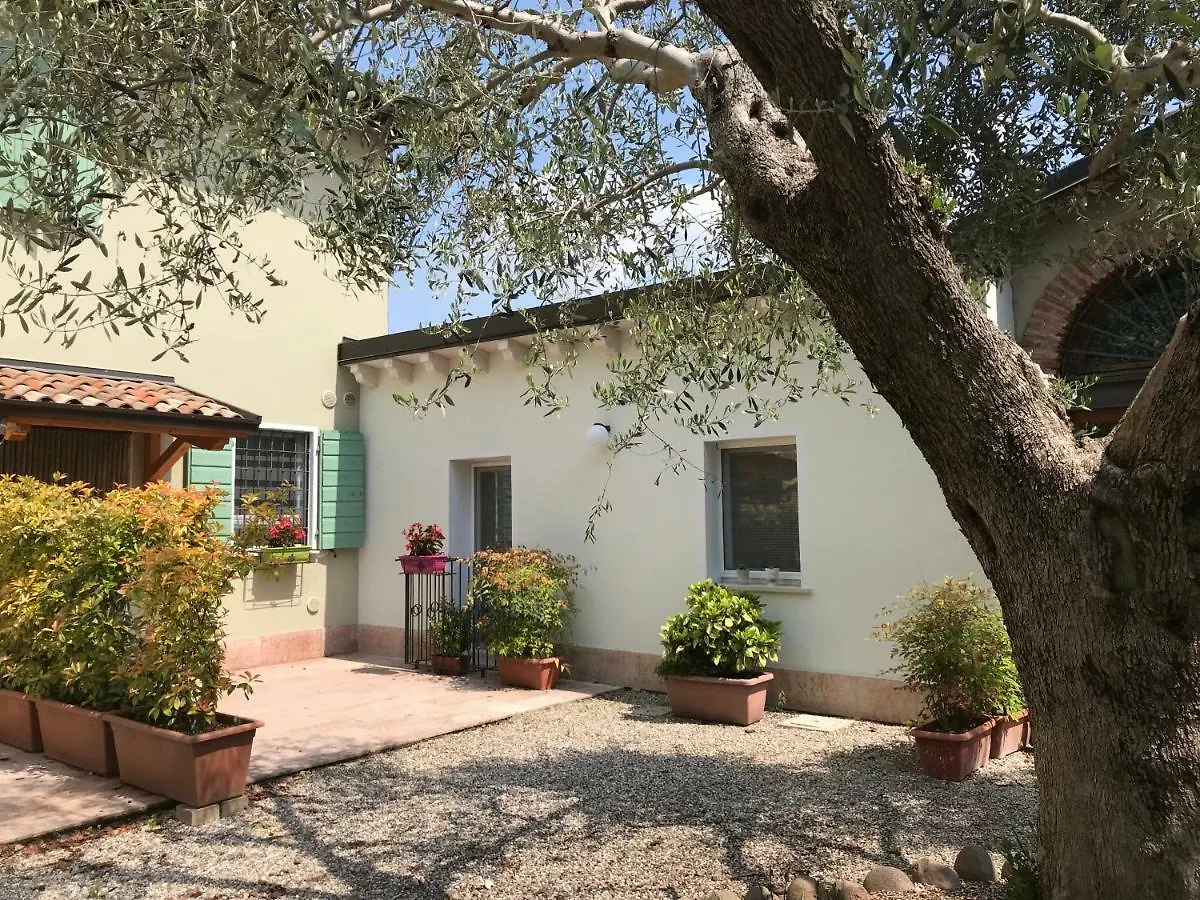 Corte Ara Decima Holiday Rental Sona Holiday home