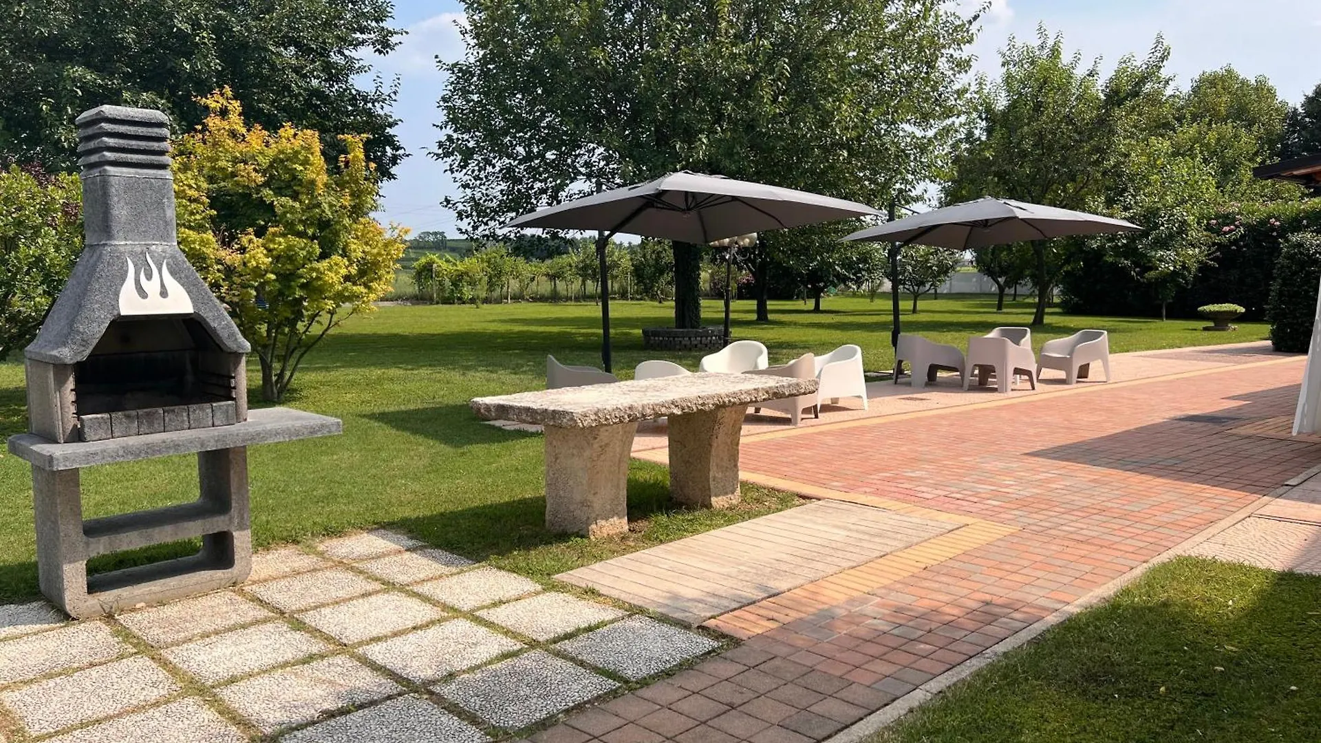 Corte Ara Decima Holiday Rental ソーナ 0*,